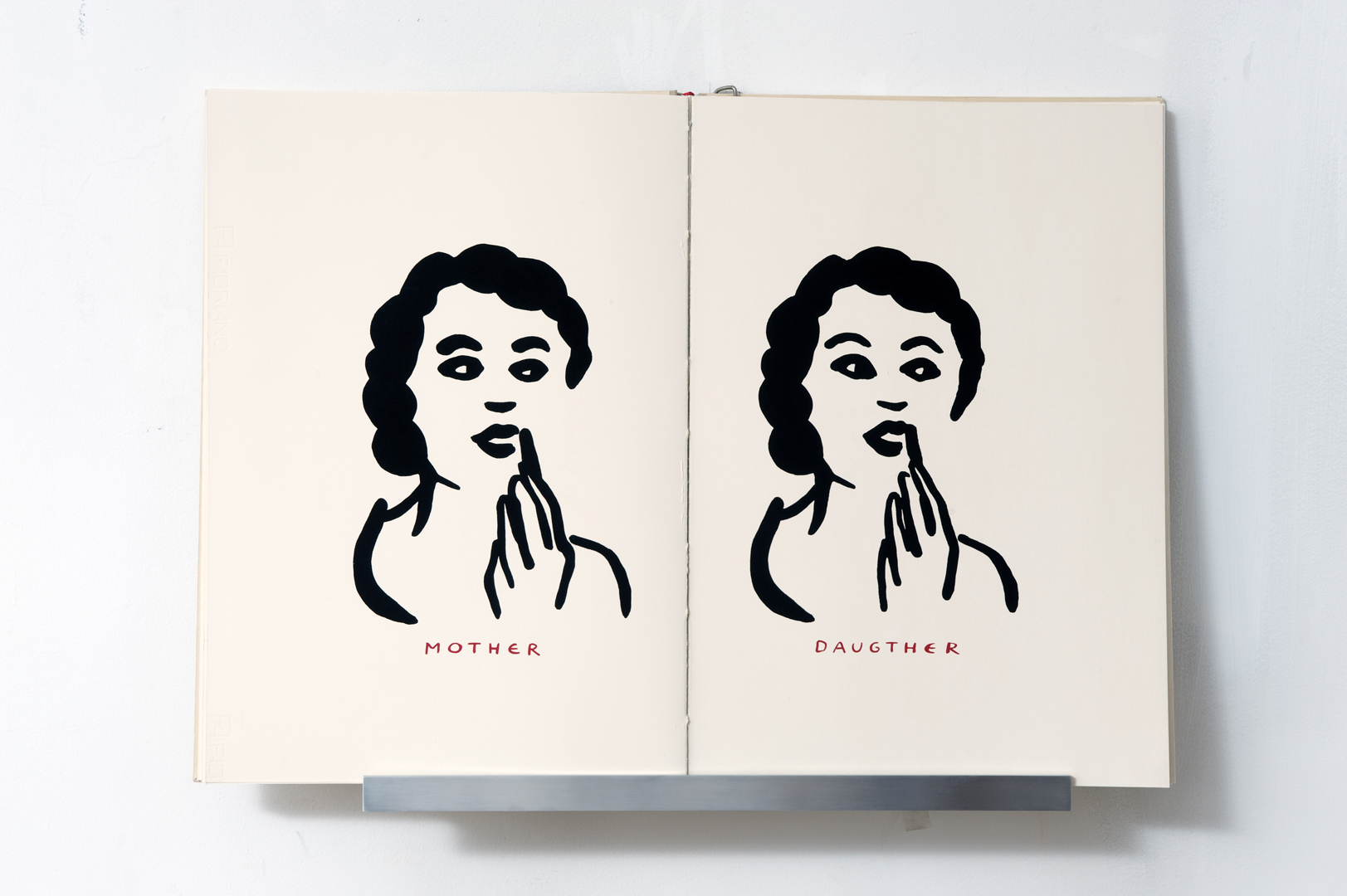 Petra Varl, The book of Serigraphs, 2010, silkscreen (foto Sašo Kovačič)