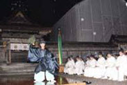 Otoko Mai en el Santuario Kumano Hongu Taisha